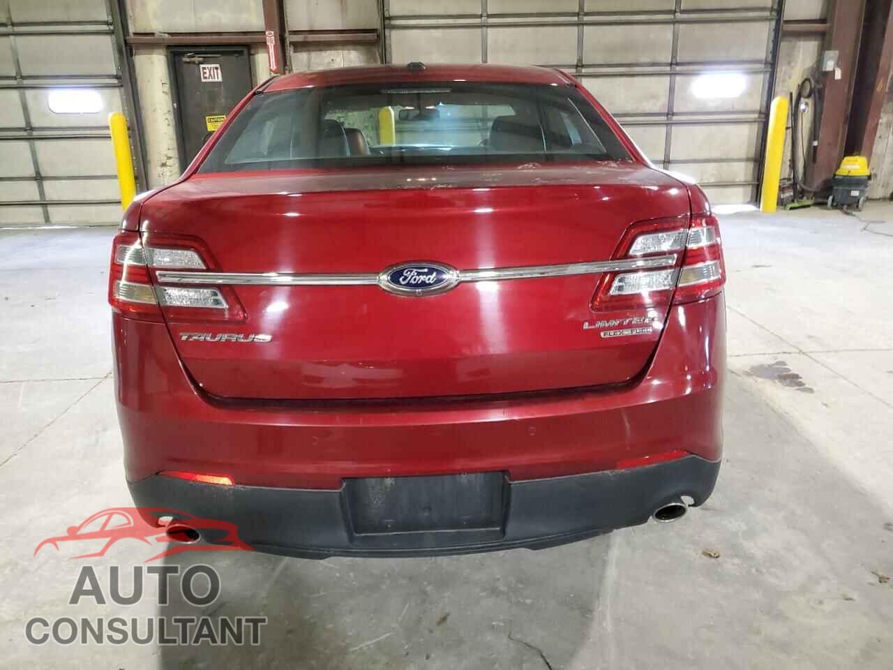 FORD TAURUS 2015 - 1FAHP2F82FG129581
