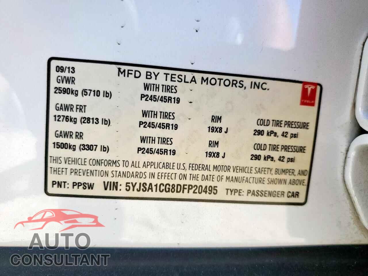 TESLA MODEL S 2013 - 5YJSA1CG8DFP20495