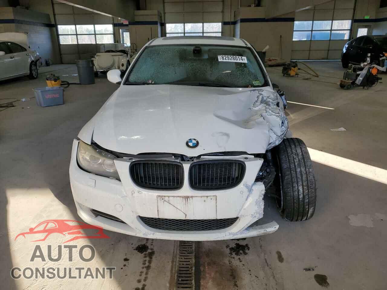 BMW 3 SERIES 2011 - WBAPH7C51BE723429
