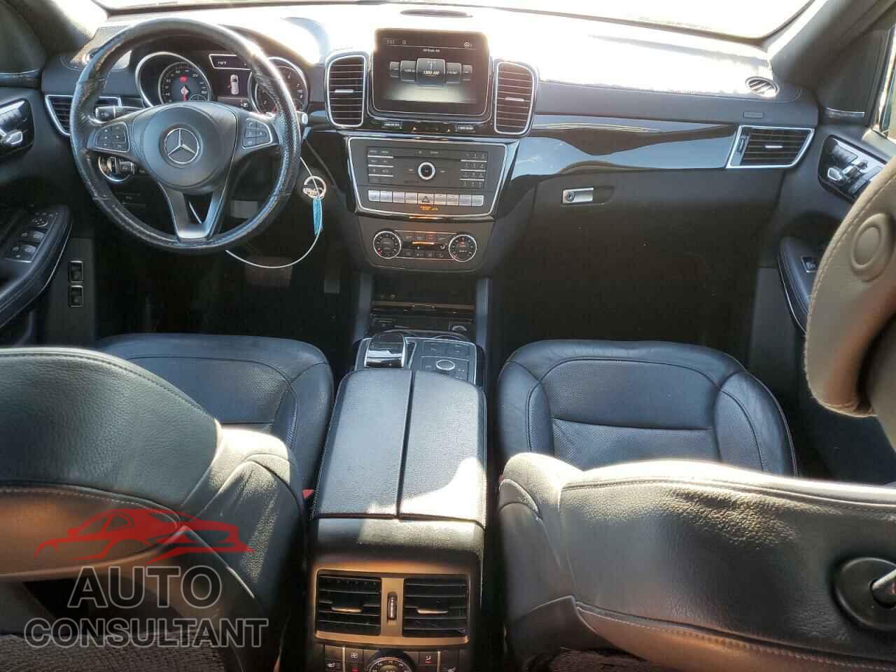 MERCEDES-BENZ GLS-CLASS 2018 - 4JGDF7DEXJB002869