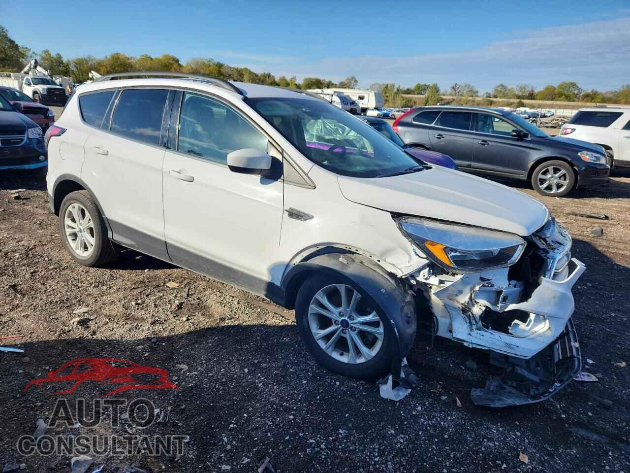 FORD ESCAPE 2018 - 1FMCU9GDXJUC05202