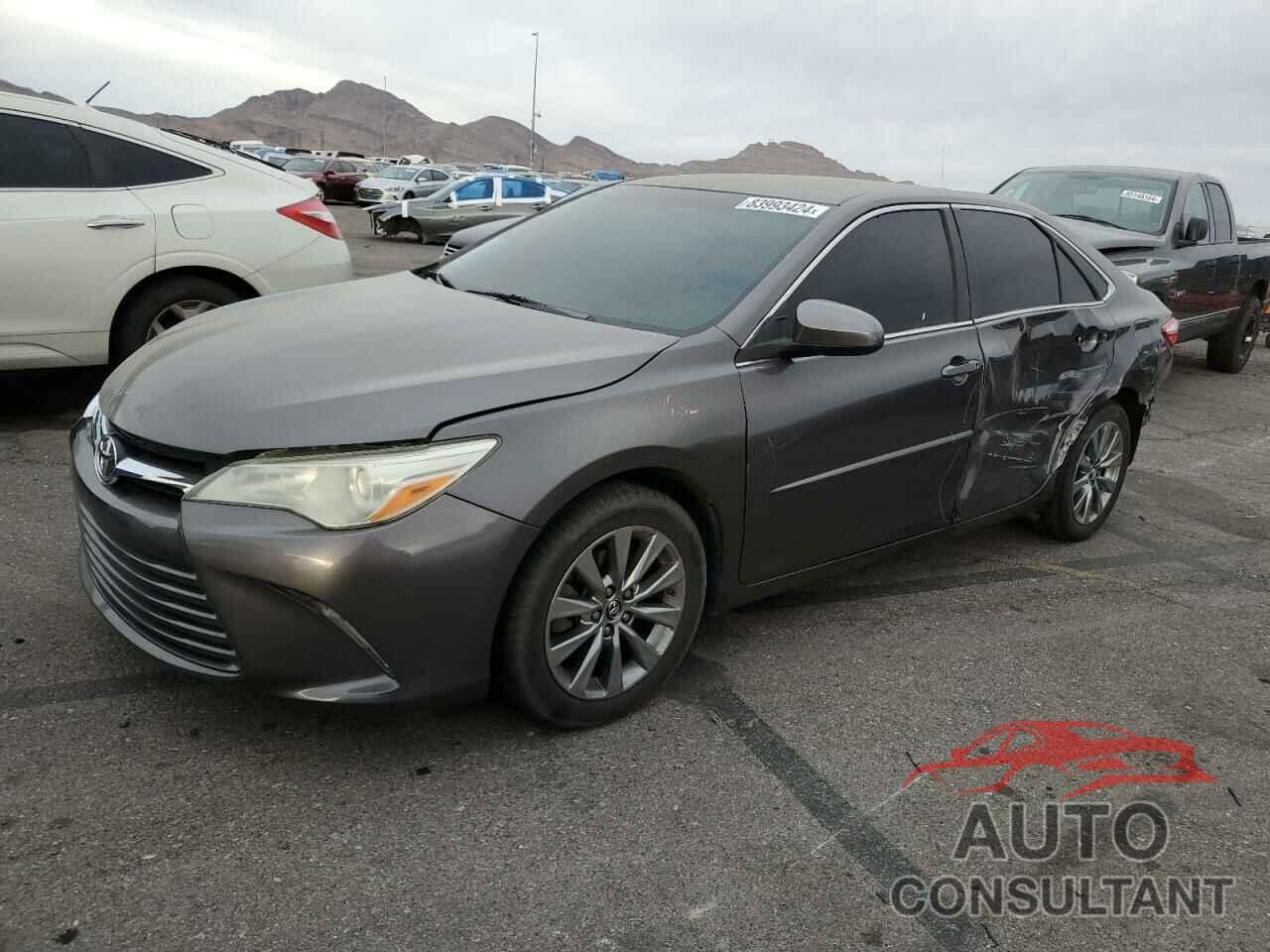 TOYOTA CAMRY 2016 - 4T4BF1FK2GR544042