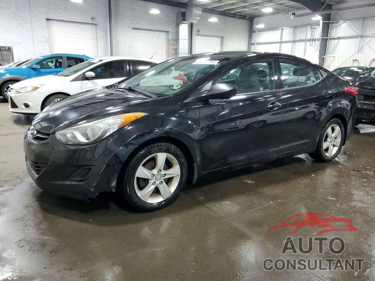 HYUNDAI ELANTRA 2013 - 5NPDH4AE9DH384767