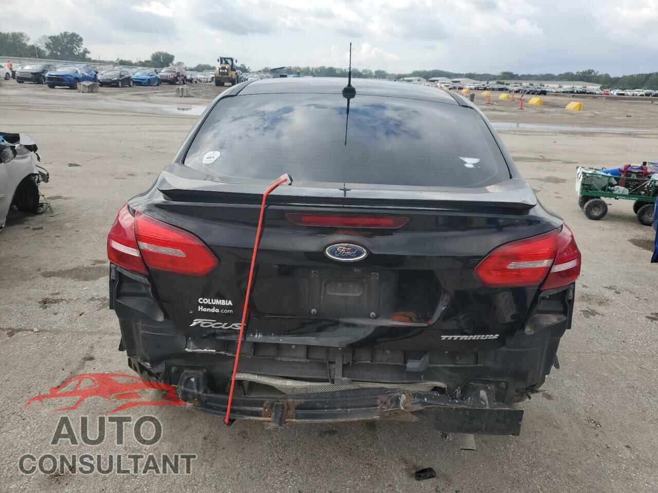 FORD FOCUS 2018 - 1FADP3J21JL250058