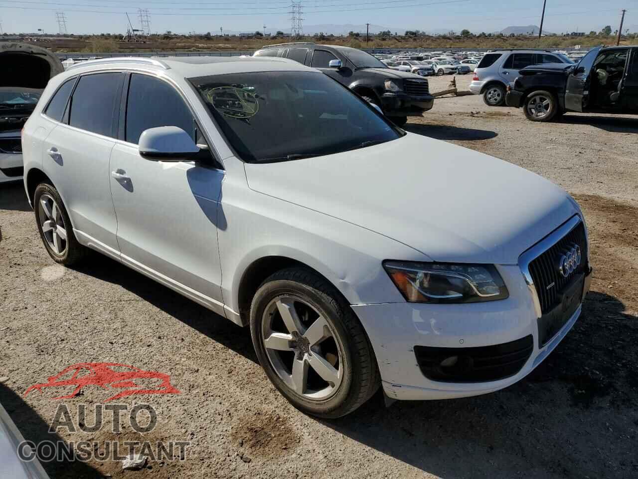 AUDI Q5 2012 - WA1LFAFP2CA134832