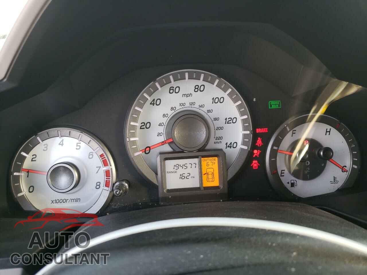 HONDA PILOT 2013 - 5FNYF4H52DB005636