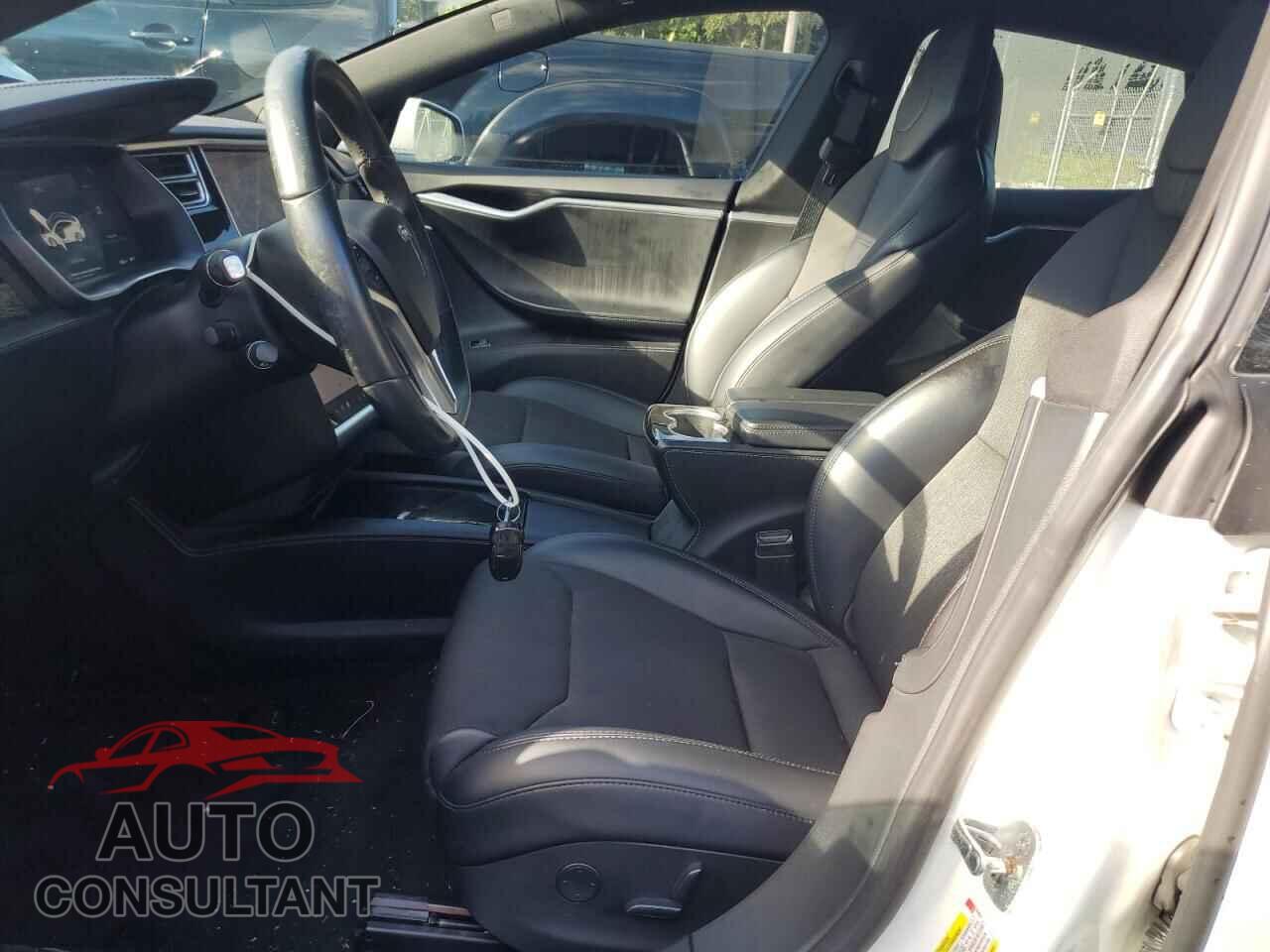 TESLA MODEL S 2017 - 5YJSA1E2XHF209801