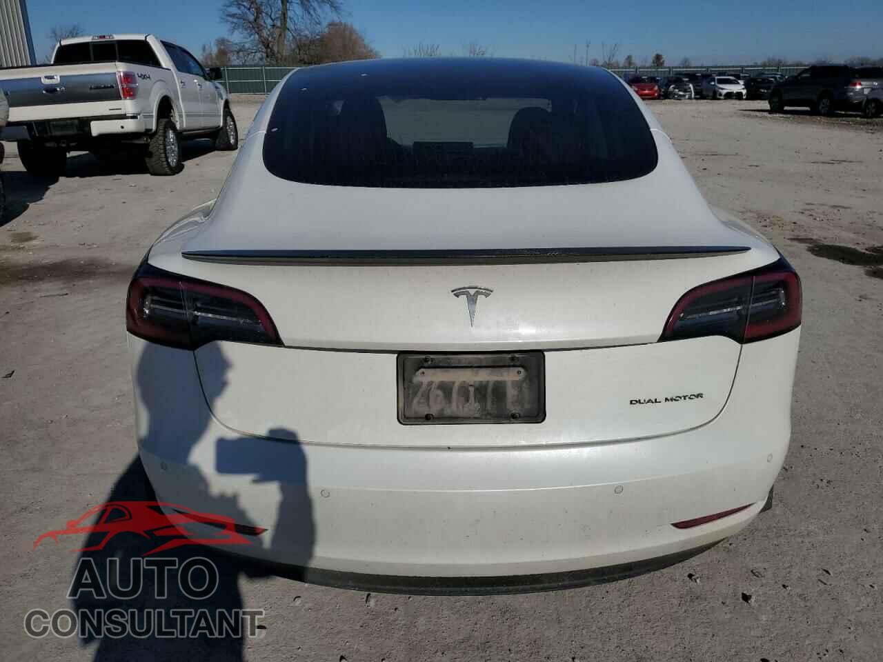 TESLA MODEL 3 2020 - 5YJ3E1EB7LF787601