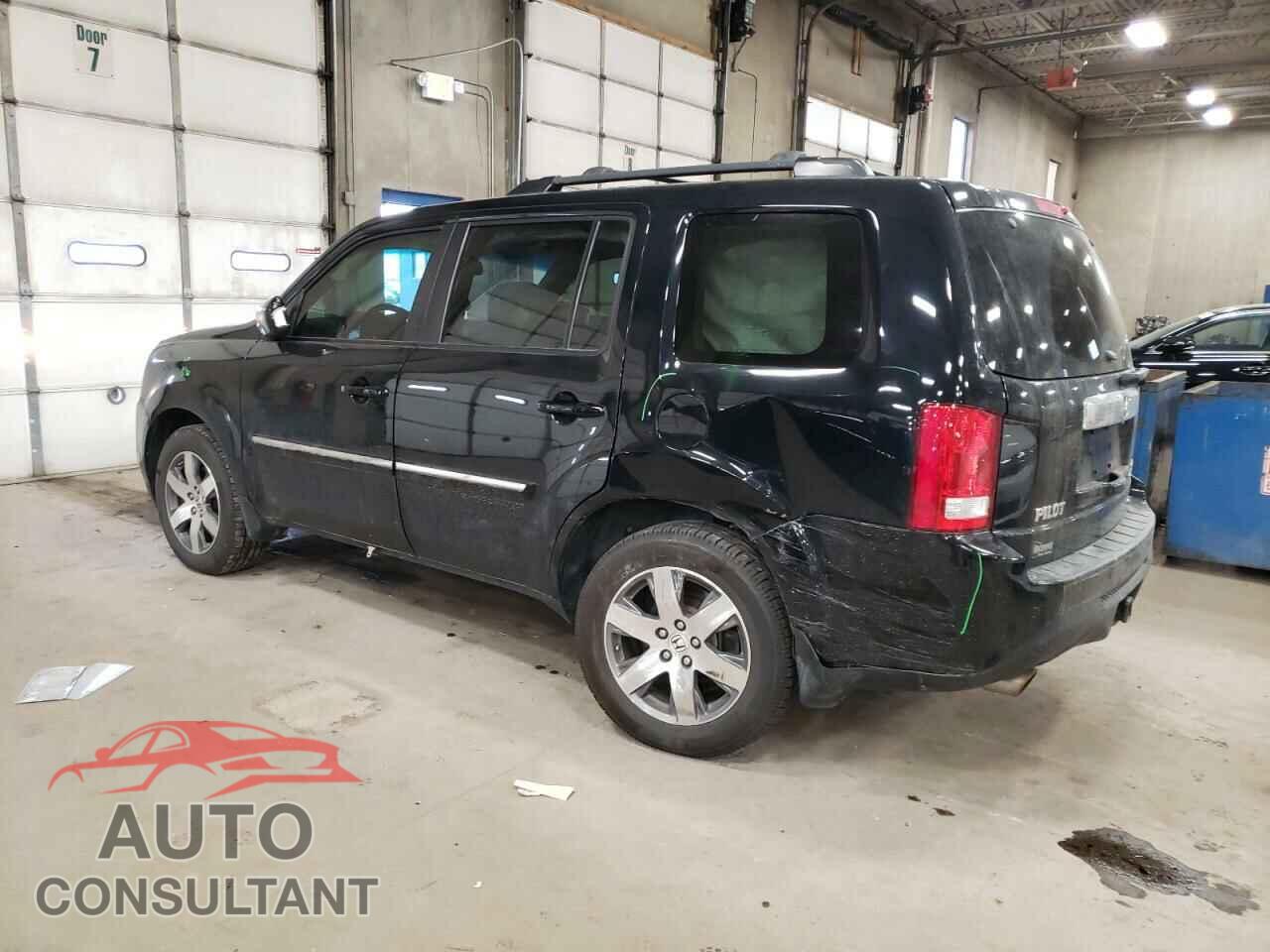 HONDA PILOT 2015 - 5FNYF4H95FB078666