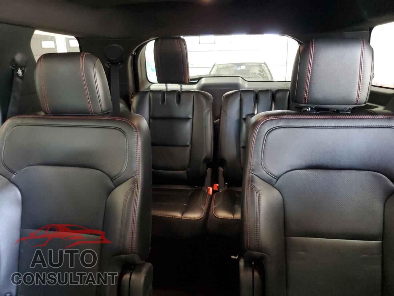 FORD EXPLORER 2018 - 1FM5K8GT3JGB43754