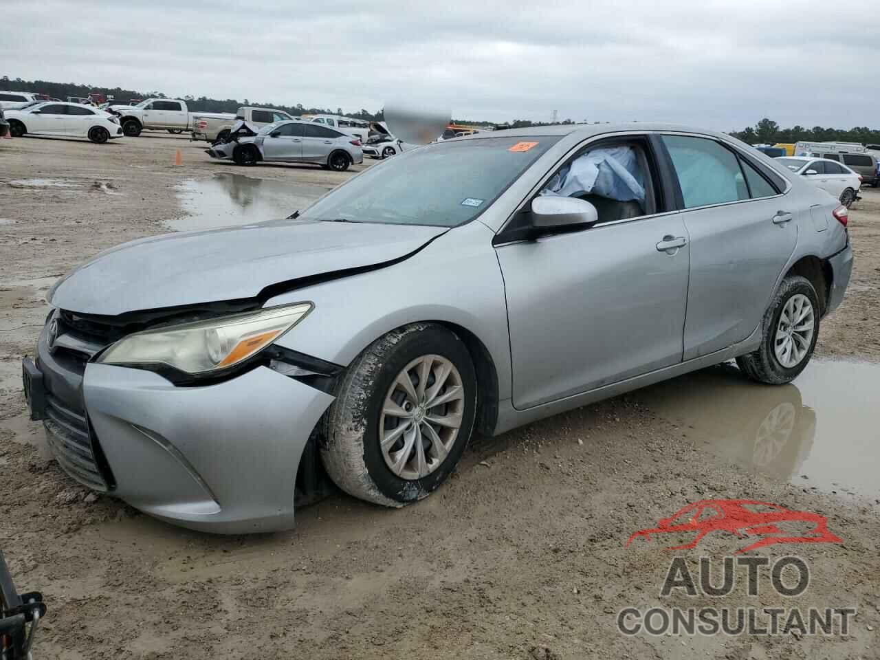 TOYOTA CAMRY 2015 - 4T4BF1FK0FR472191
