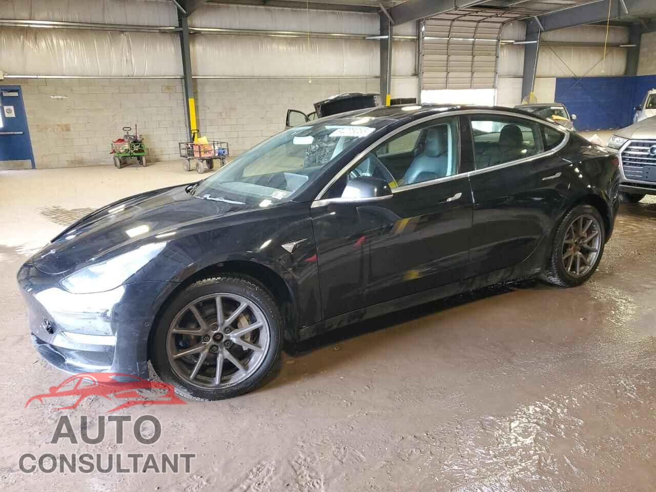 TESLA MODEL 3 2018 - 5YJ3E1EB0JF112461