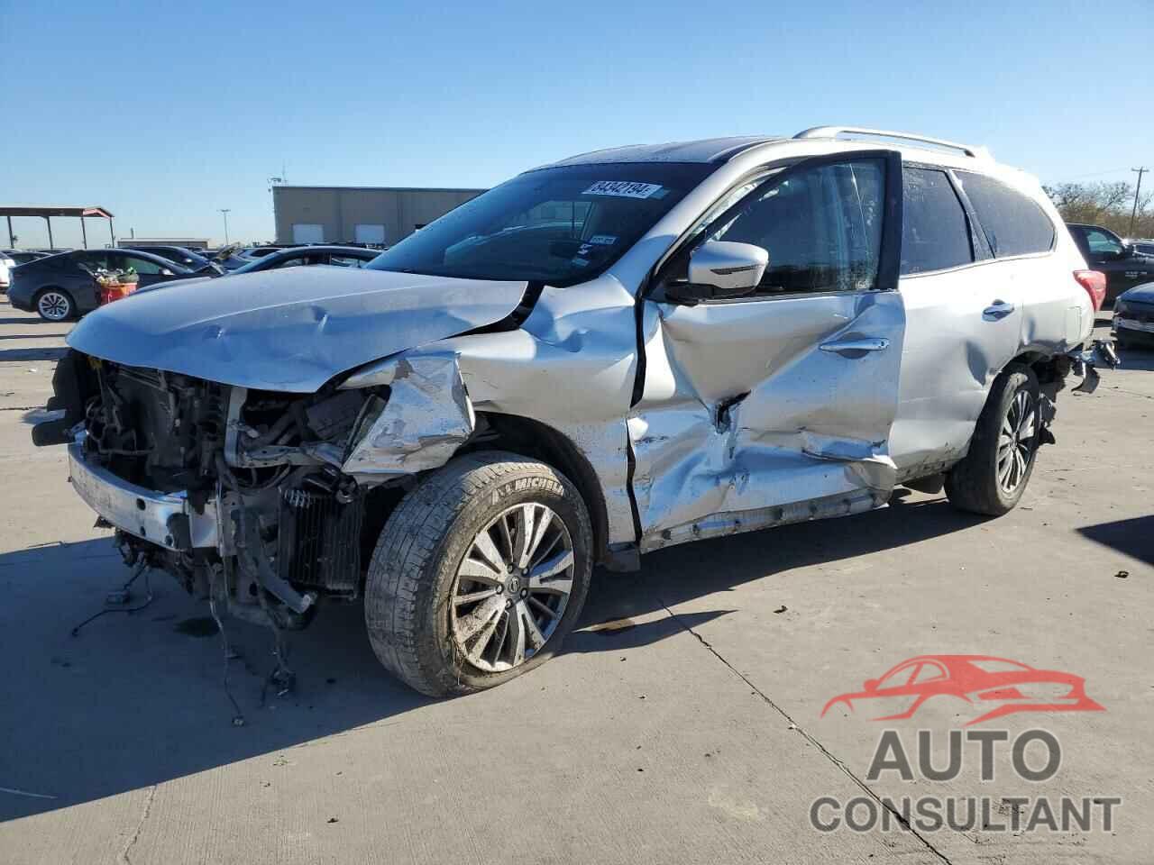 NISSAN PATHFINDER 2019 - 5N1DR2MM0KC637631