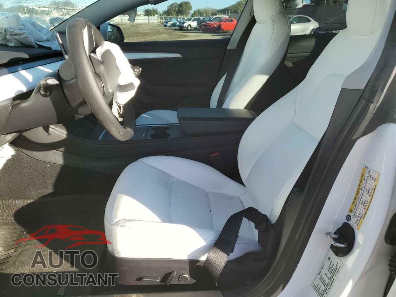 TESLA MODEL 3 2021 - 5YJ3E1EA1MF995191