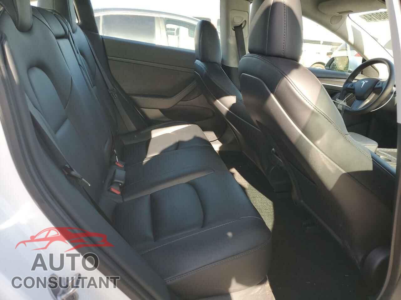 TESLA MODEL 3 2021 - 5YJ3E1EAXMF001346
