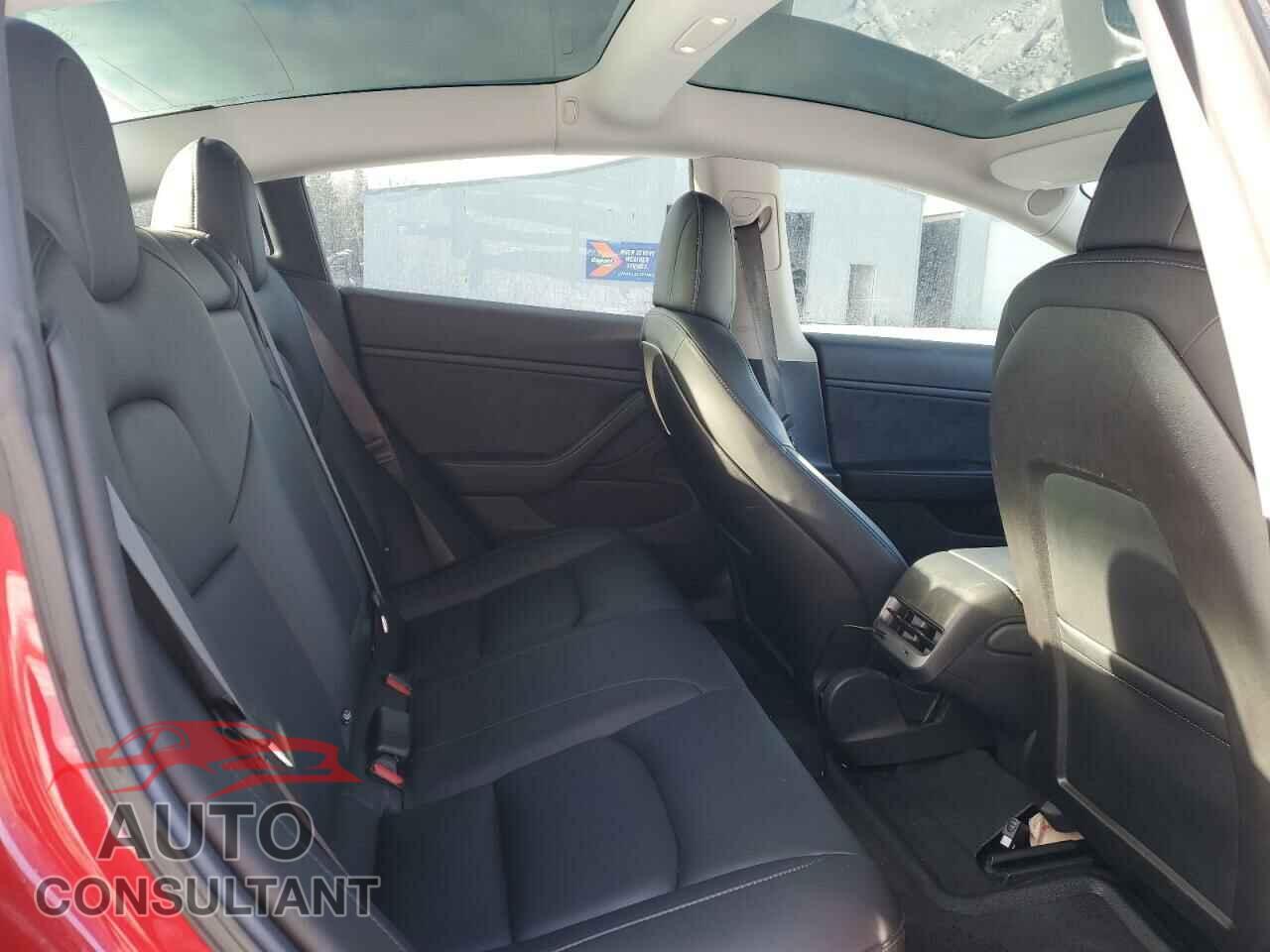 TESLA MODEL 3 2018 - 5YJ3E1EA4JF029025