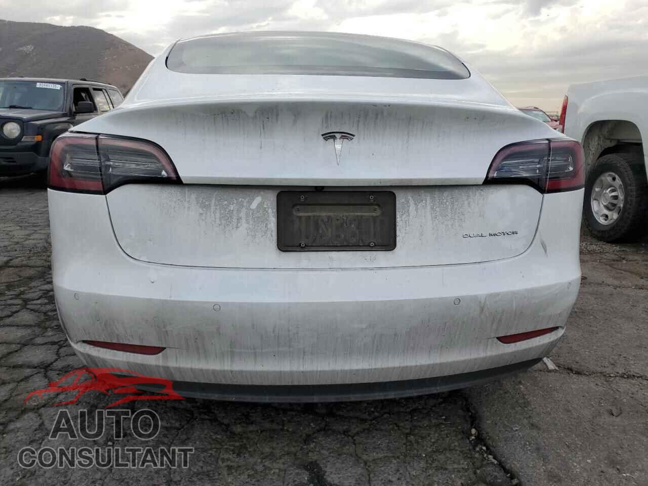 TESLA MODEL 3 2021 - 5YJ3E1EB9MF876359