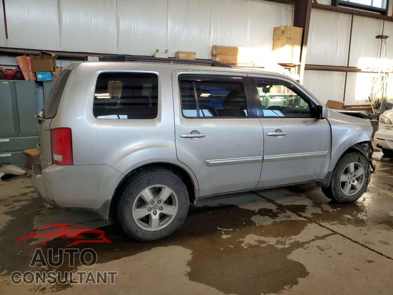 HONDA PILOT 2011 - 5FNYF4H63BB503074