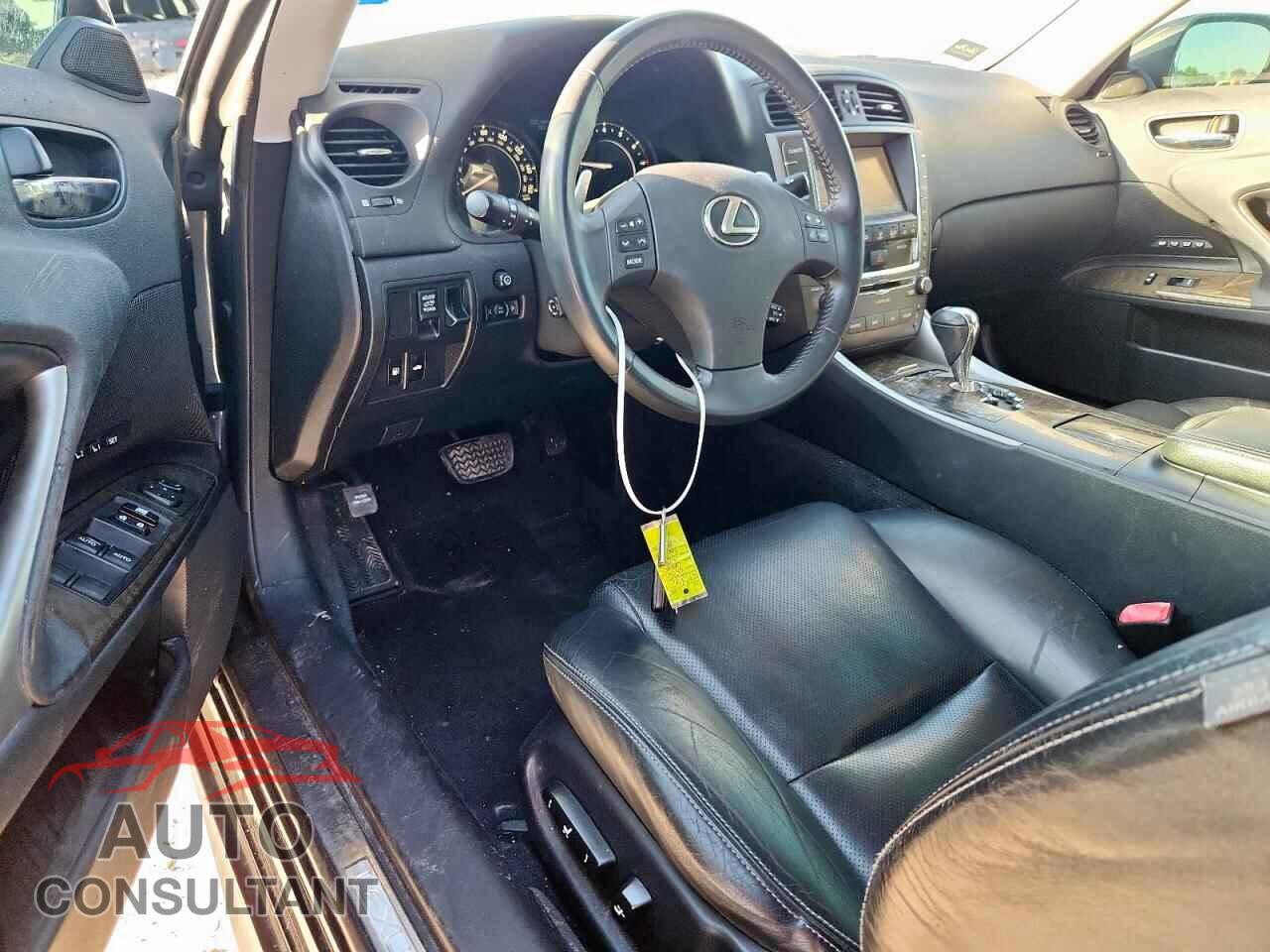 LEXUS IS 2010 - JTHFF2C21A2513392