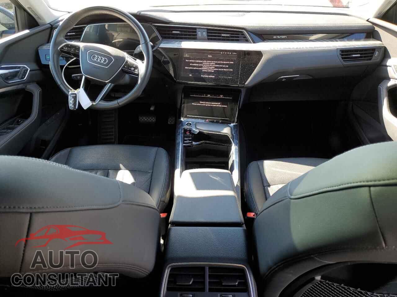 AUDI E-TRON 2022 - WA12AAGE2NB011584