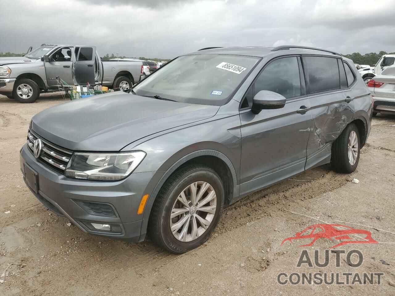 VOLKSWAGEN TIGUAN 2018 - 3VV1B7AXXJM010263