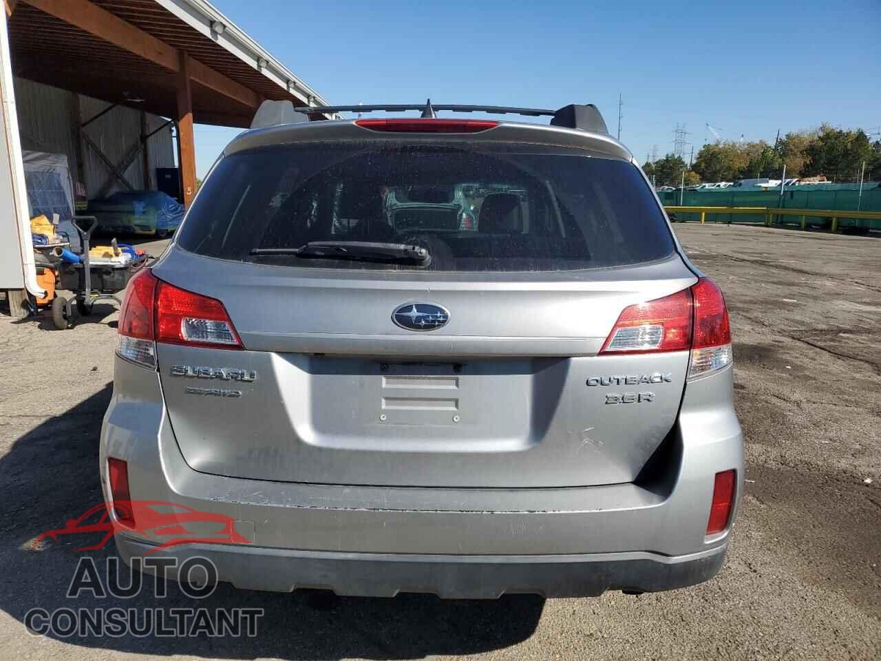 SUBARU OUTBACK 2011 - 4S4BRDLC8B2425402