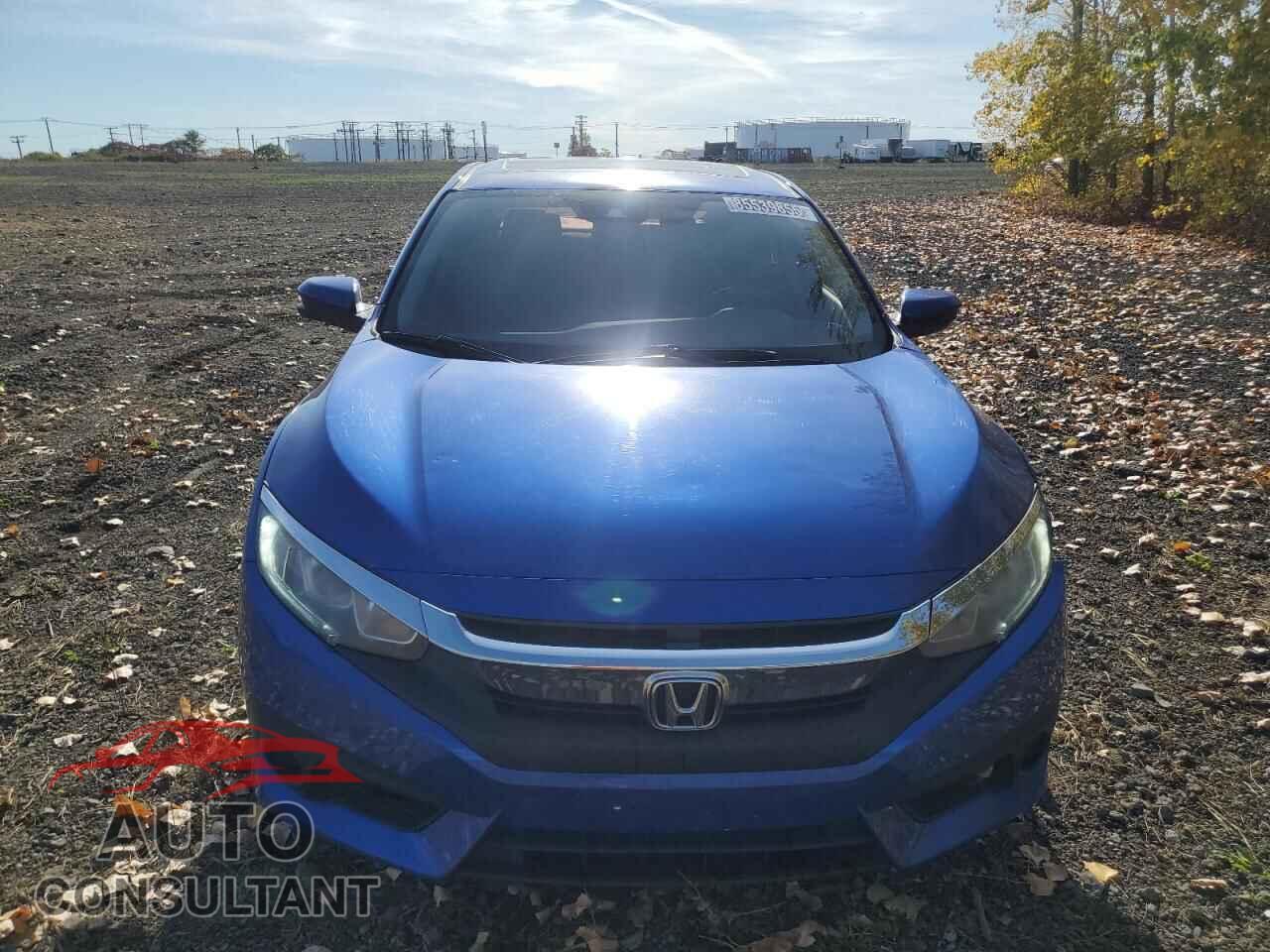 HONDA CIVIC 2018 - 2HGFC2F88JH013104