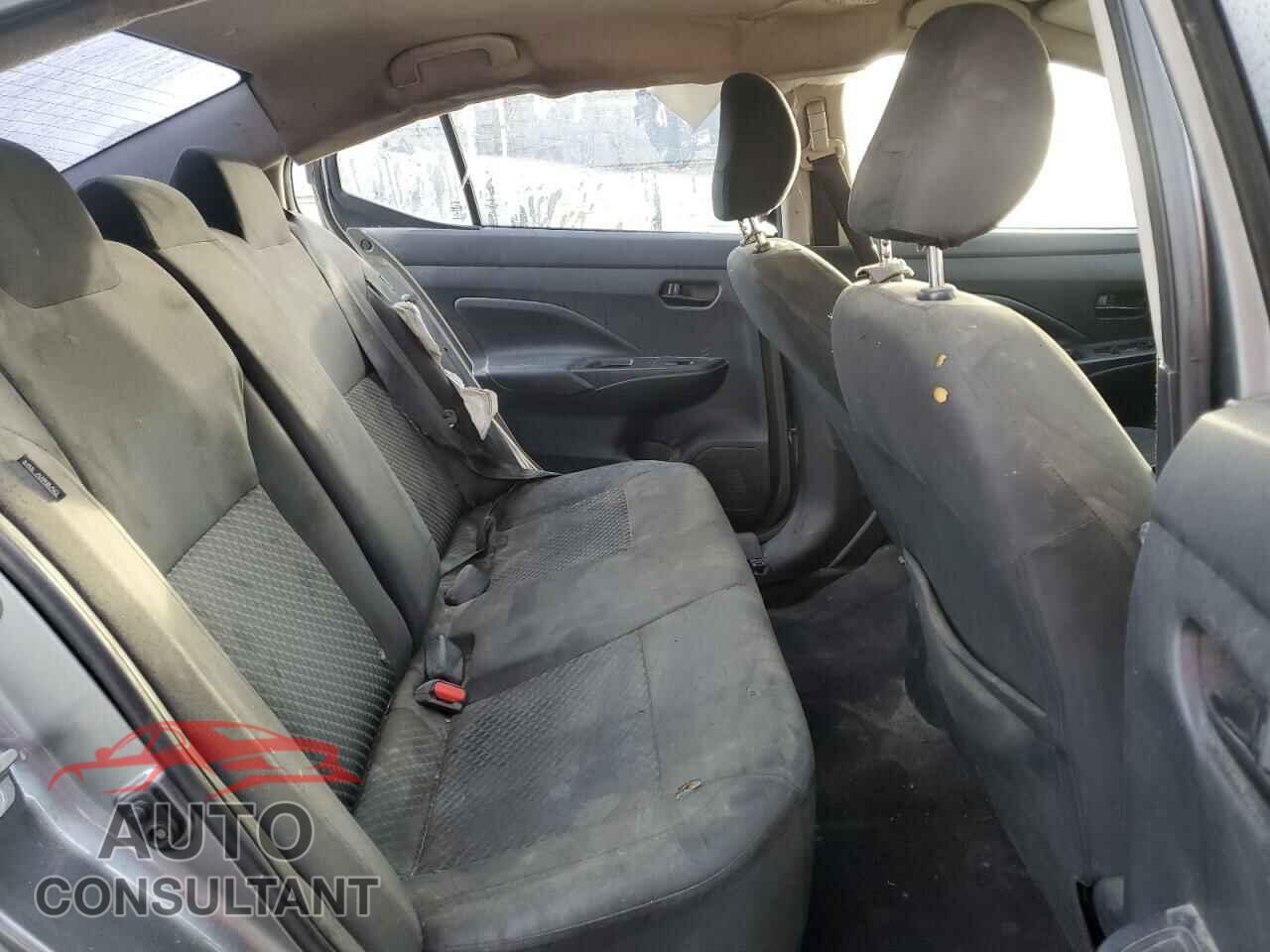 NISSAN VERSA 2020 - 3N1CN8DV7LL869367