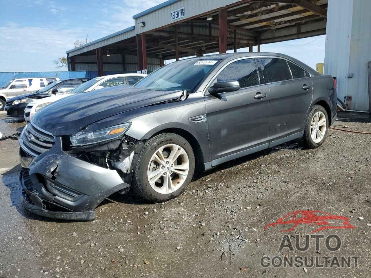 FORD TAURUS 2018 - 1FAHP2E80JG114328