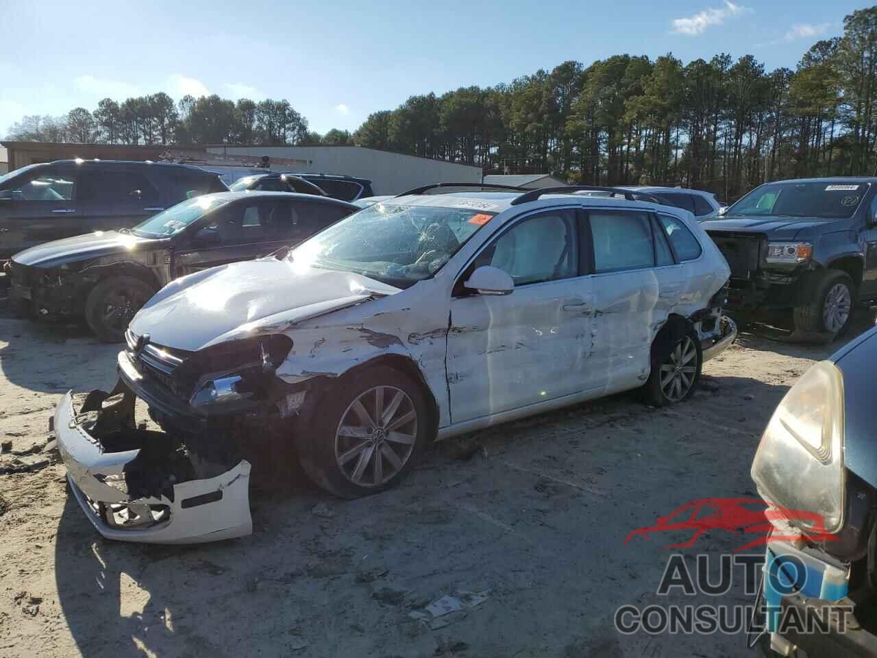 VOLKSWAGEN JETTA 2010 - 3VWTX7AJ7AM685487