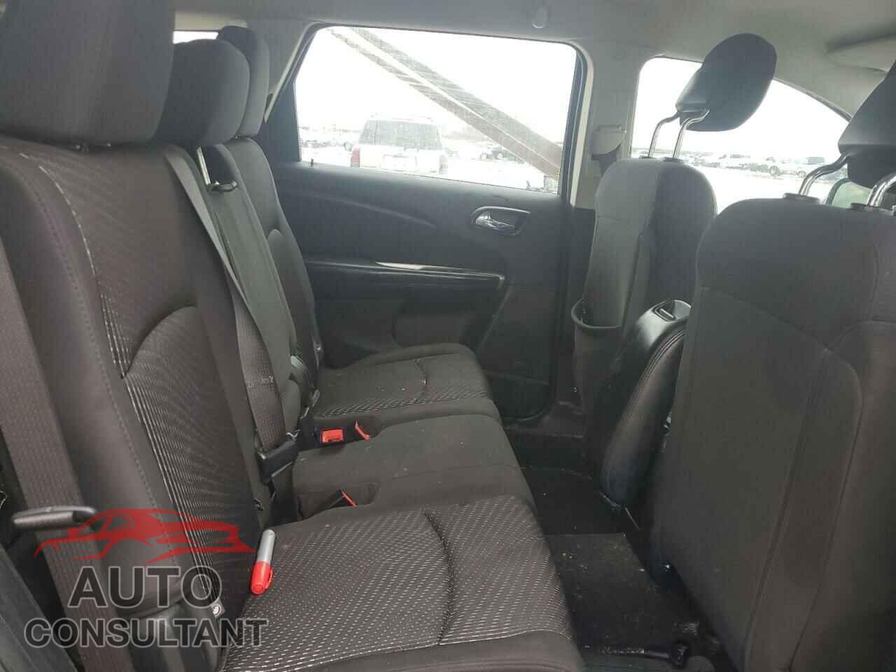 DODGE JOURNEY 2015 - 3C4PDCAB6FT700086