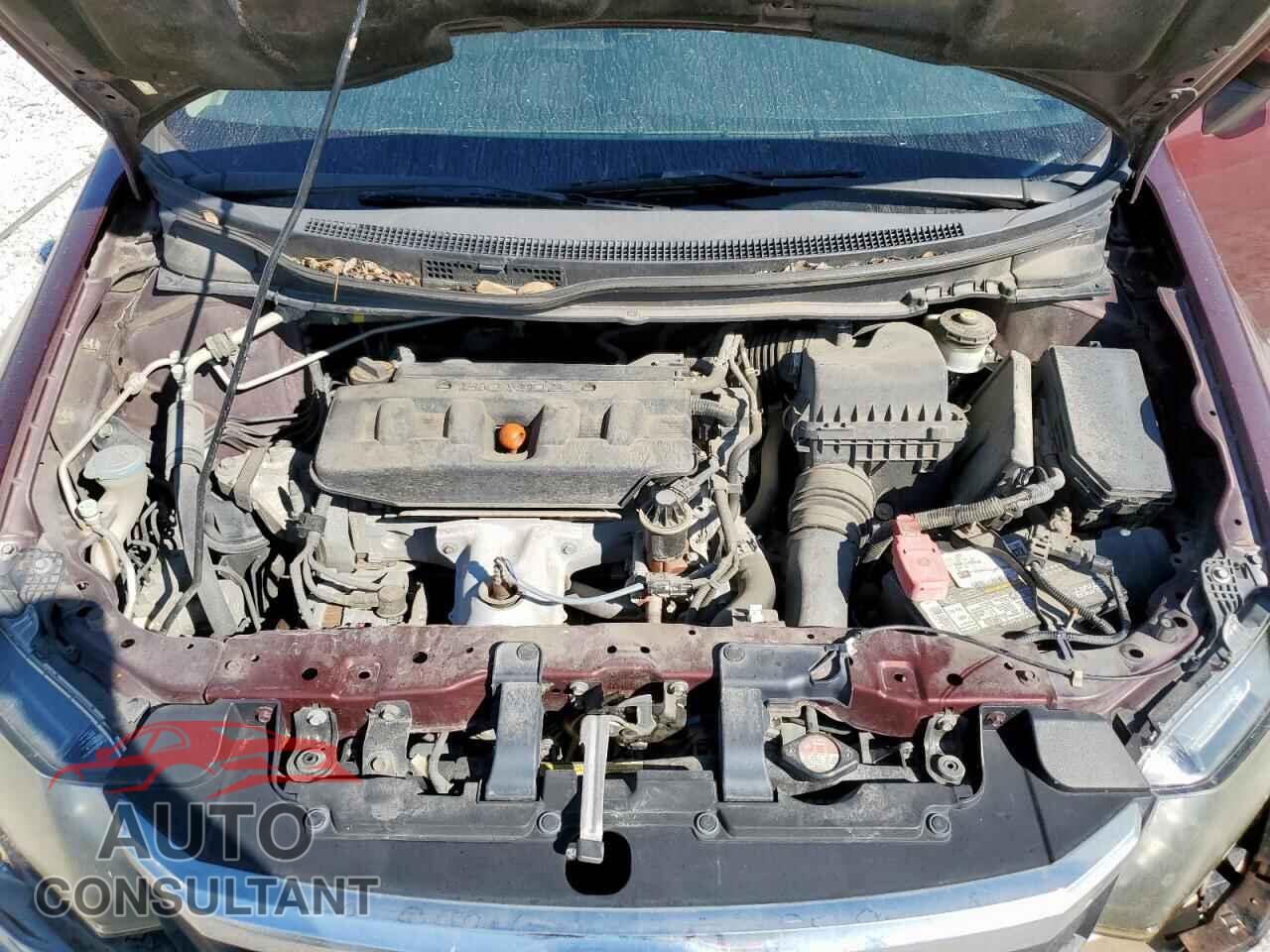 HONDA CIVIC 2012 - 2HGFB2F51CH572716