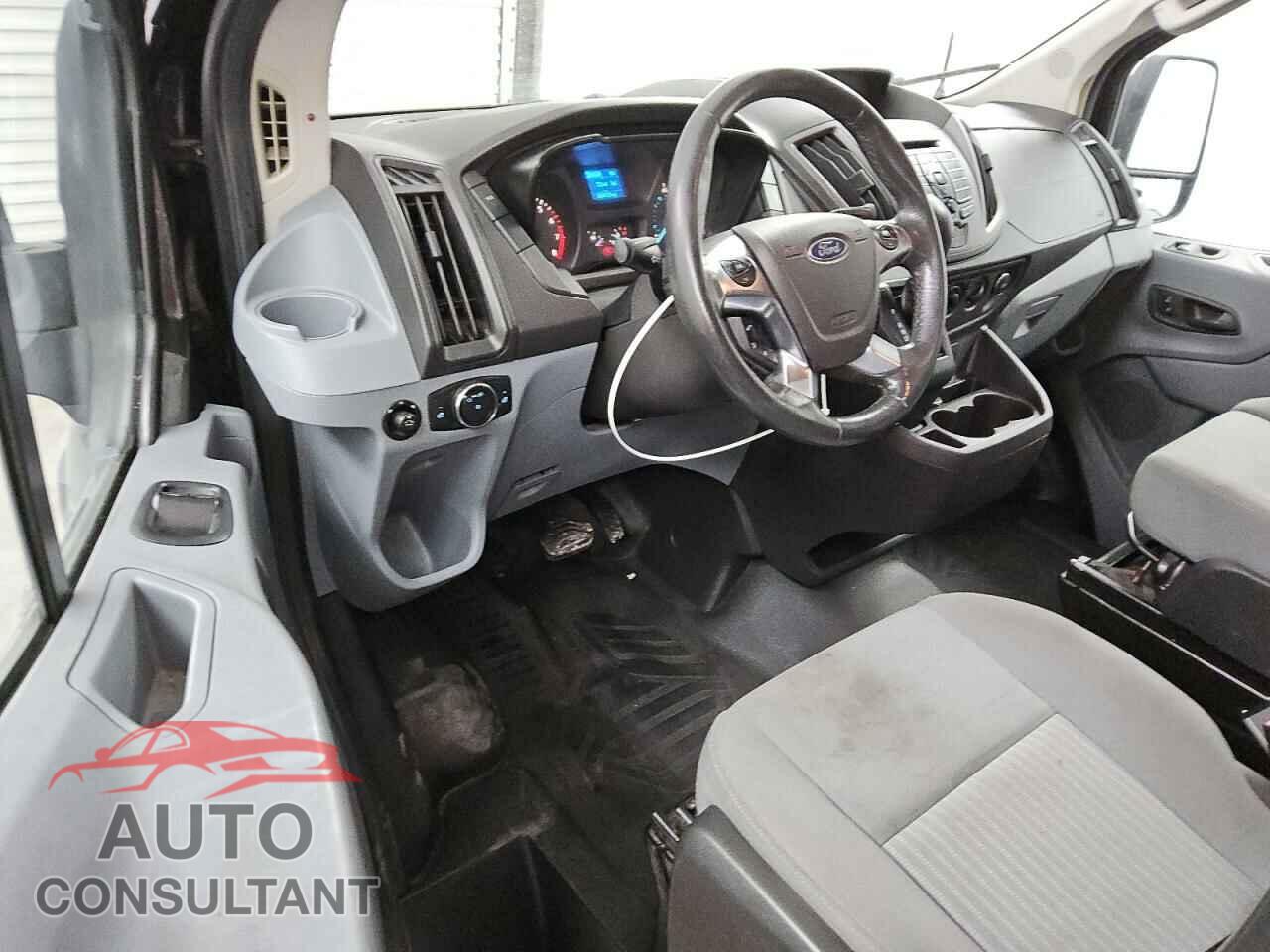 FORD TRANSIT 2015 - 1FTYE1YM2FKA21561