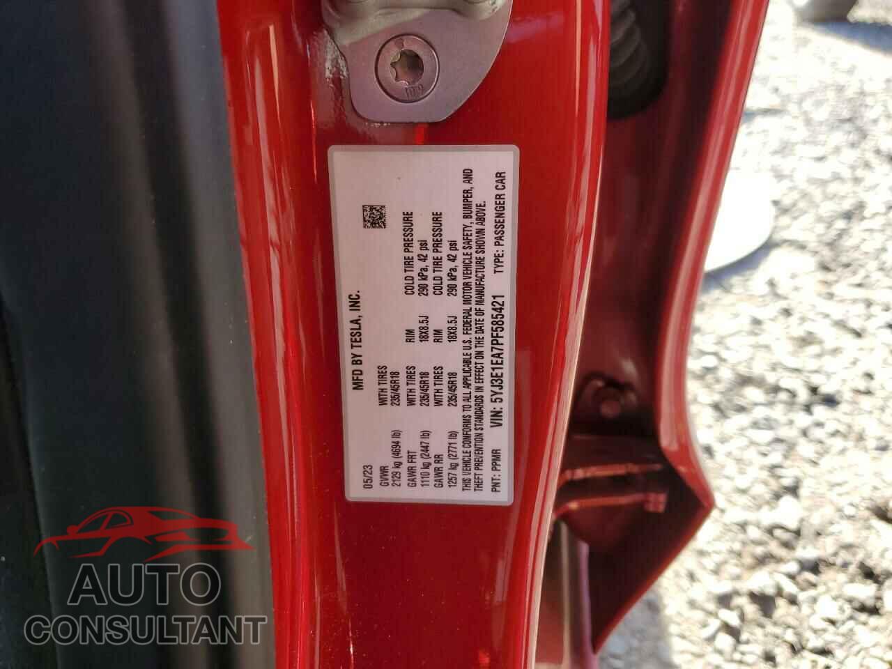 TESLA MODEL 3 2023 - 5YJ3E1EA7PF585421