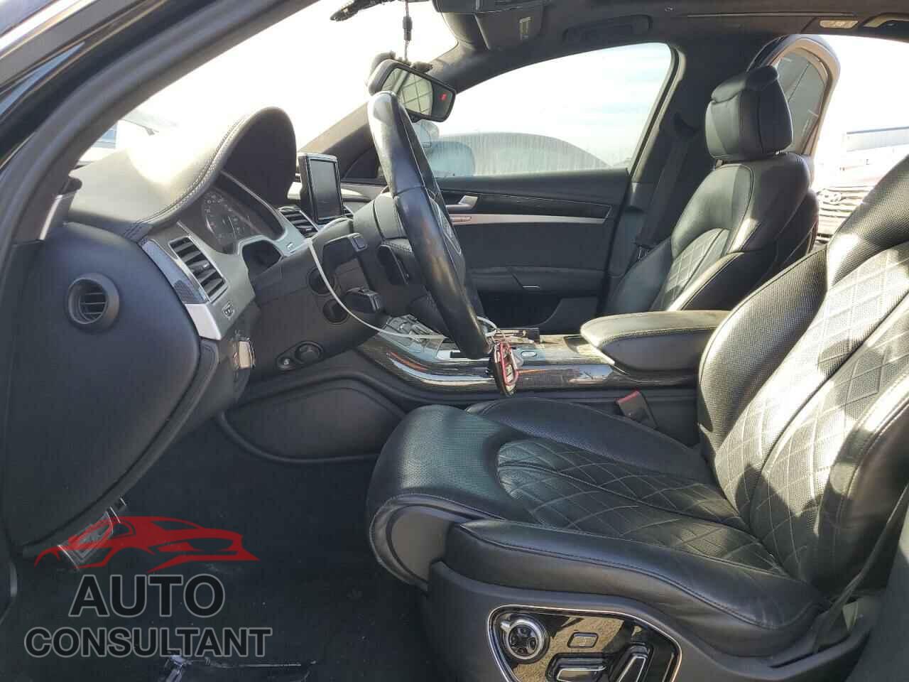 AUDI S8 2013 - WAUD2AFD0DN019746