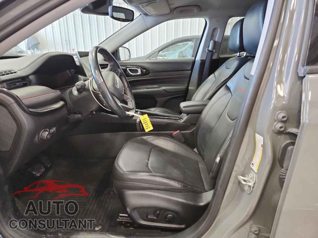 JEEP COMPASS 2022 - 3C4NJDDB3NT204047