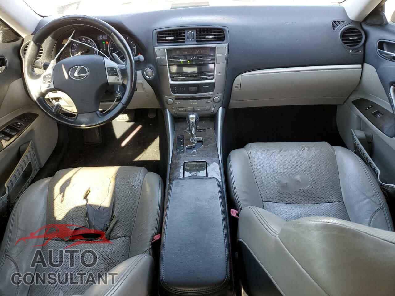 LEXUS IS 2012 - JTHBF5C28C5170291