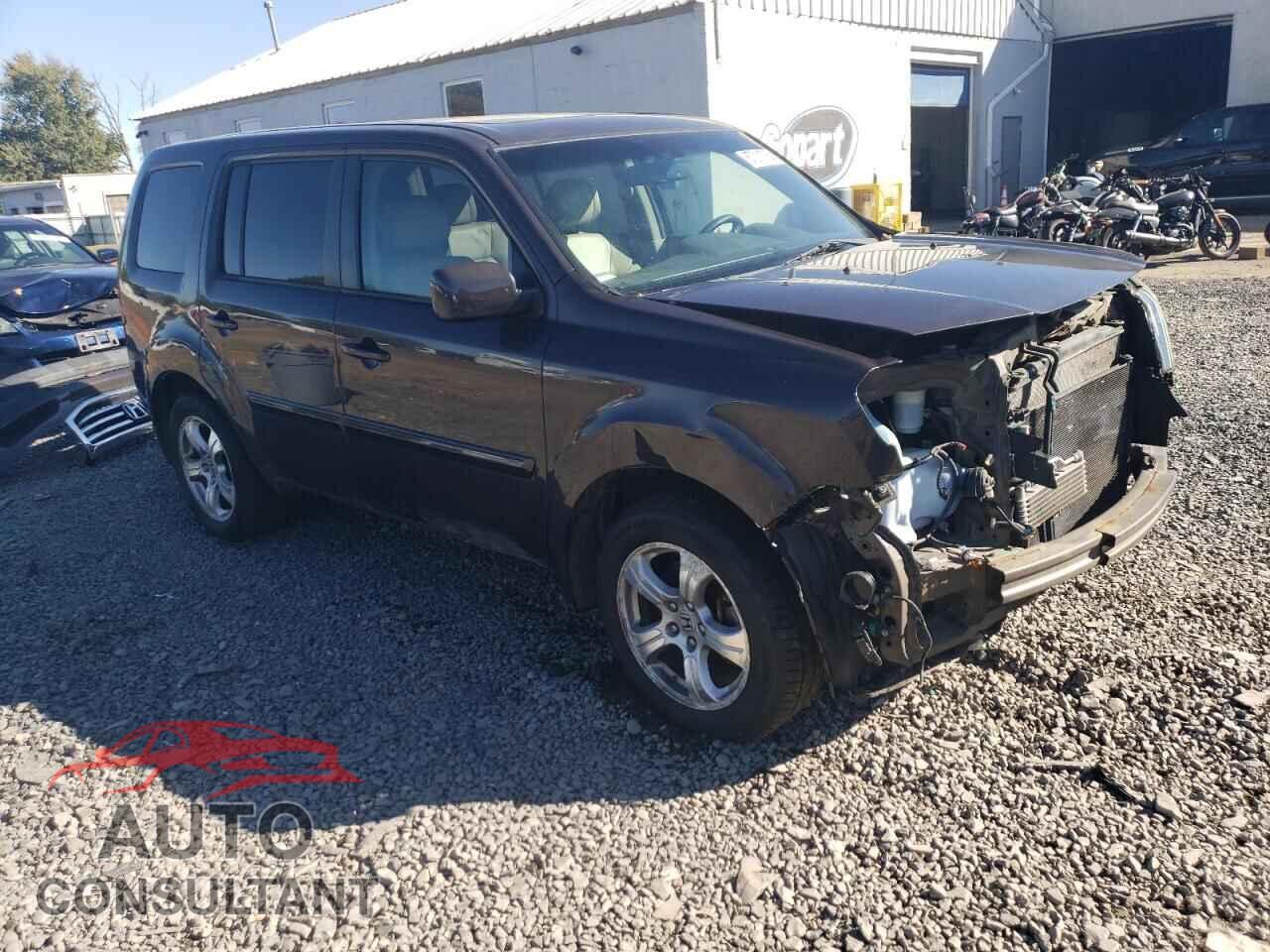 HONDA PILOT 2013 - 5FNYF4H52DB005118