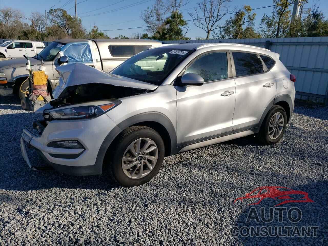 HYUNDAI TUCSON 2018 - KM8J3CA46JU771728