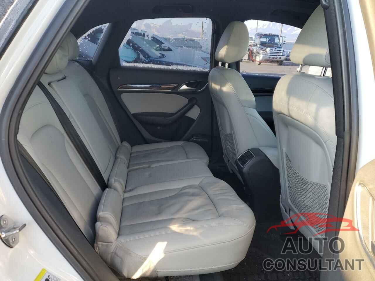 AUDI Q3 2015 - WA1GFCFS6FR014202