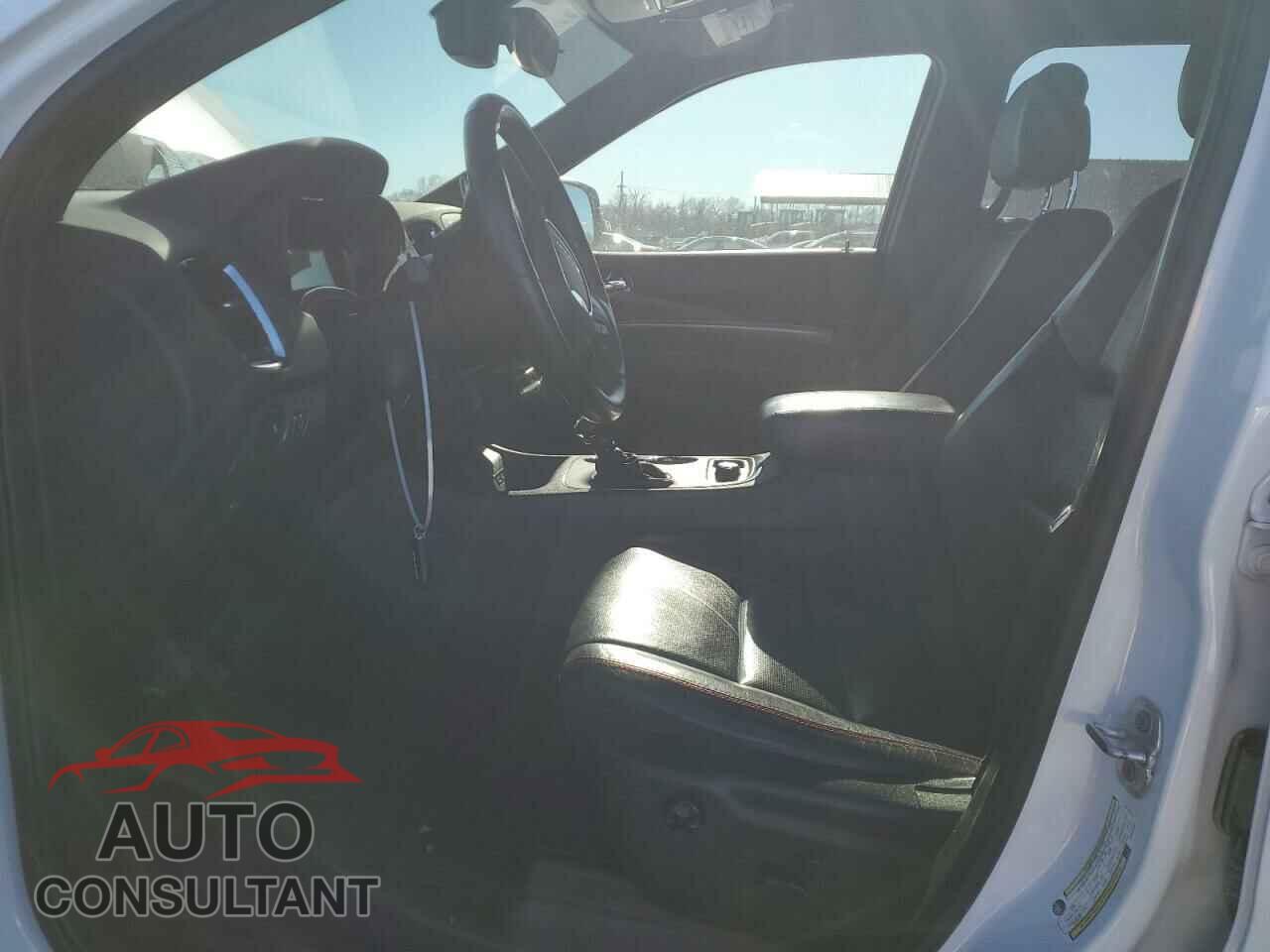 DODGE DURANGO 2018 - 1C4SDJCT1JC150756