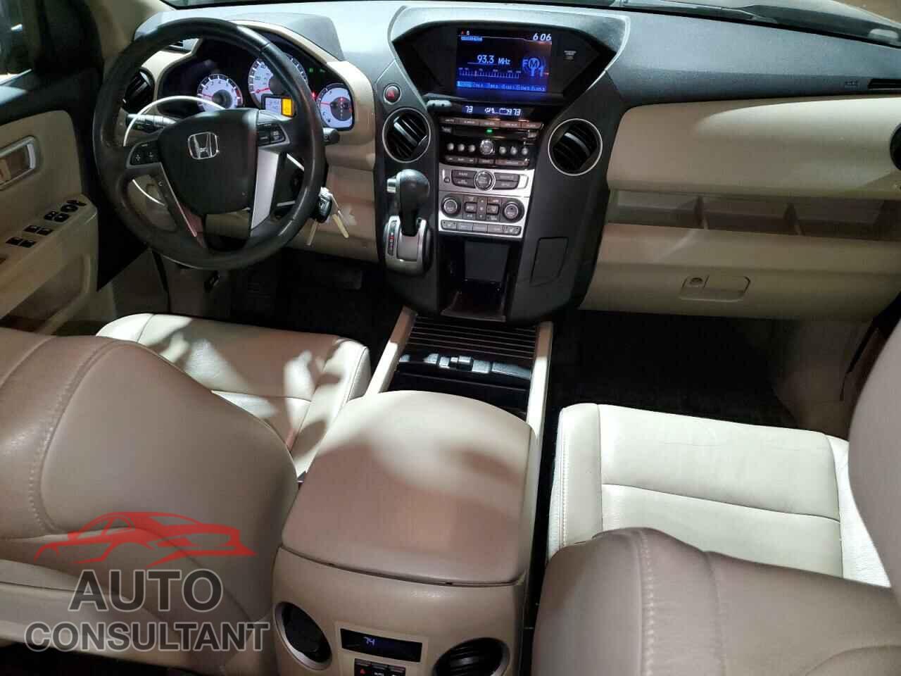 HONDA PILOT 2013 - 5FNYF4H52DB072477