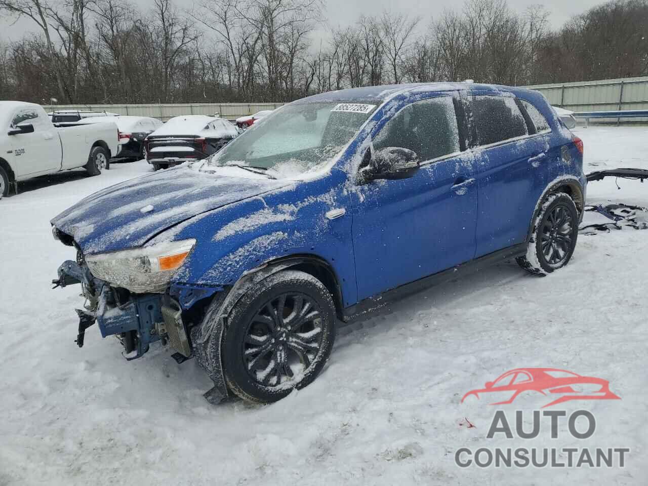 MITSUBISHI OUTLANDER 2018 - JA4AR3AUXJZ025220