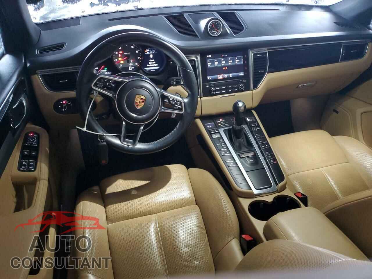 PORSCHE MACAN 2017 - WP1AB2A5XHLB21003