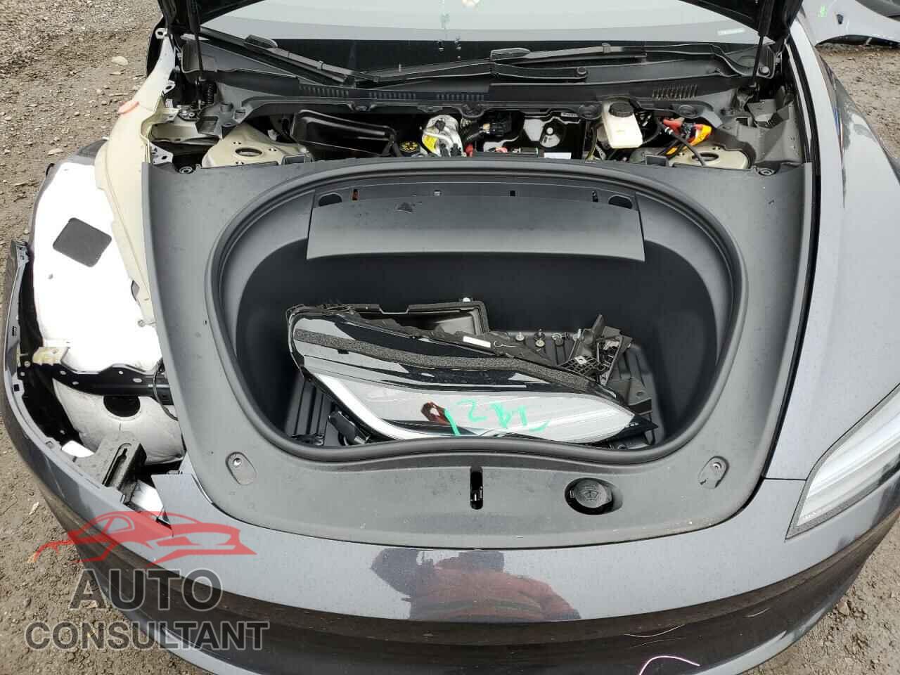 TESLA MODEL 3 2024 - 5YJ3E1EB7RF794234