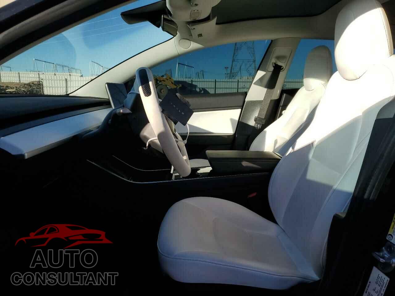 TESLA MODEL 3 2019 - 5YJ3E1EB5KF194785