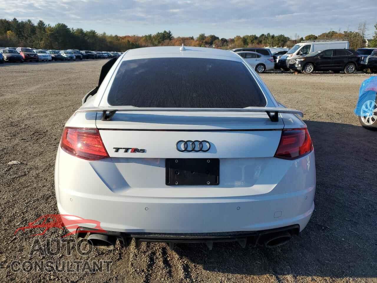 AUDI TT 2018 - WUACSAFV8J1900210