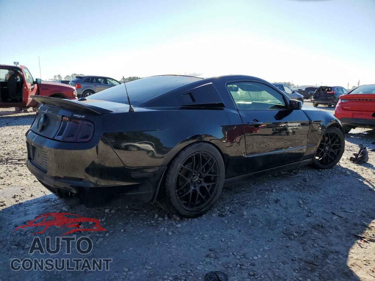 FORD MUSTANG 2014 - 1ZVBP8CF0E5267729