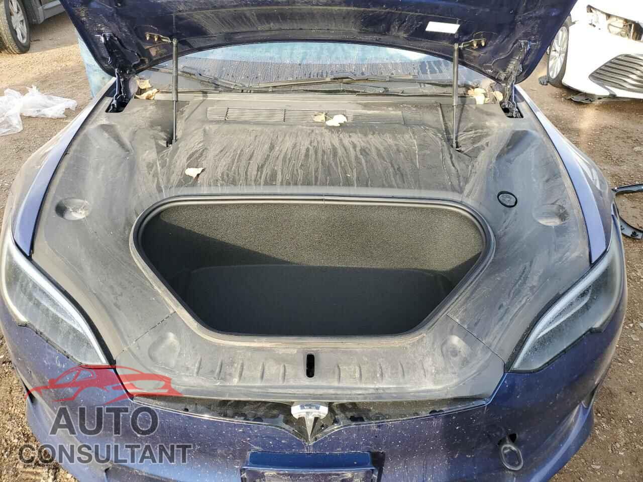 TESLA MODEL S 2023 - 5YJSA1E55PF518911