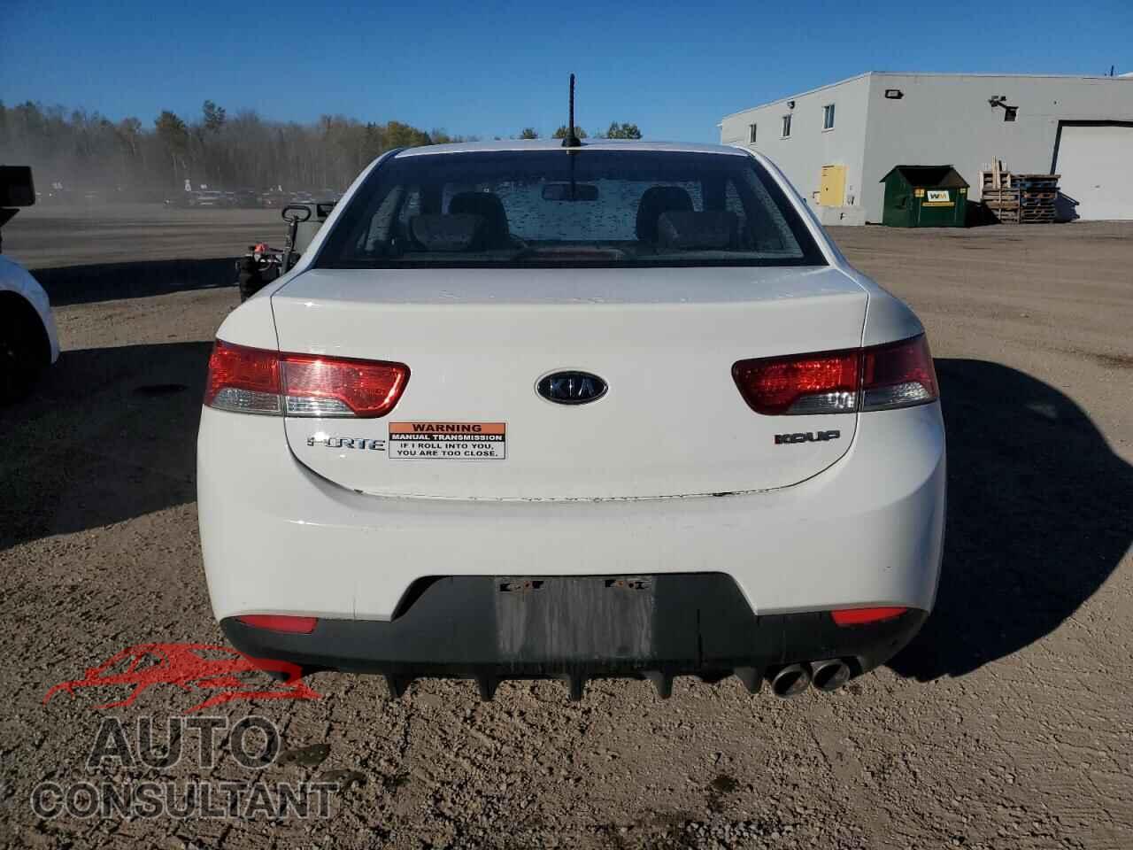 KIA FORTE 2011 - KNAFW6A32B5322596
